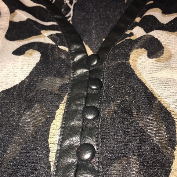 Alfani gently worn sheer Black and Tan blouse - Picture 2 of 4